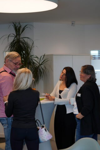 DSC08215 Austausch2 683x1024 - Rehasport-Netzwerktreffen: Beratung, Betreuung und Austausch im Mittelpunkt